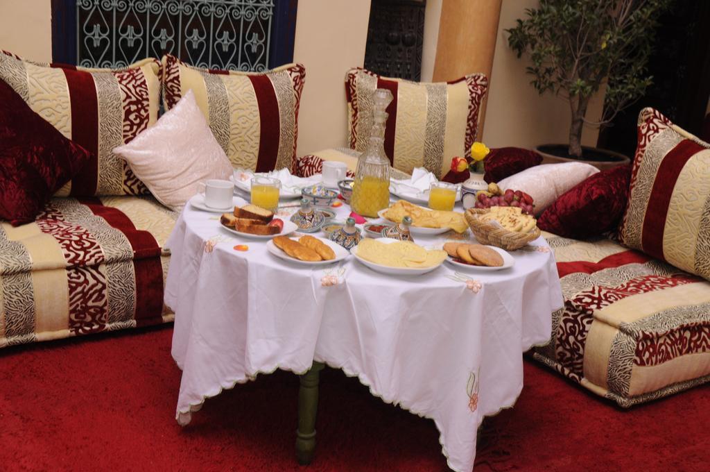 Riad Lalla Aicha Hotel & Spa Marrakesh Buitenkant foto