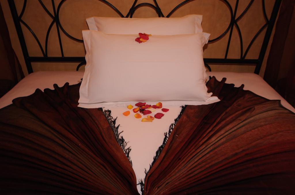 Riad Lalla Aicha Hotel & Spa Marrakesh Kamer foto